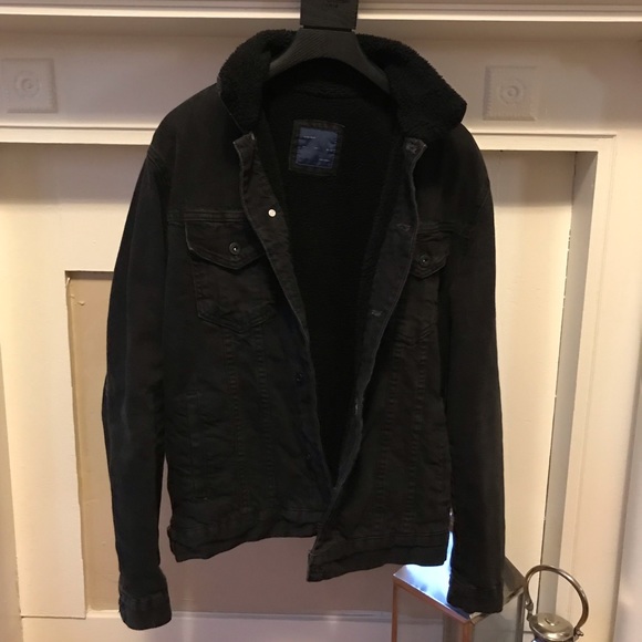 Zara Black Denim Jacket - Picture 1 of 4